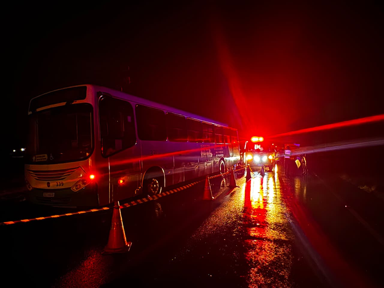 Motociclista de 21 anos morre em colisão com ônibus na Vila Lourdes 6 Moto